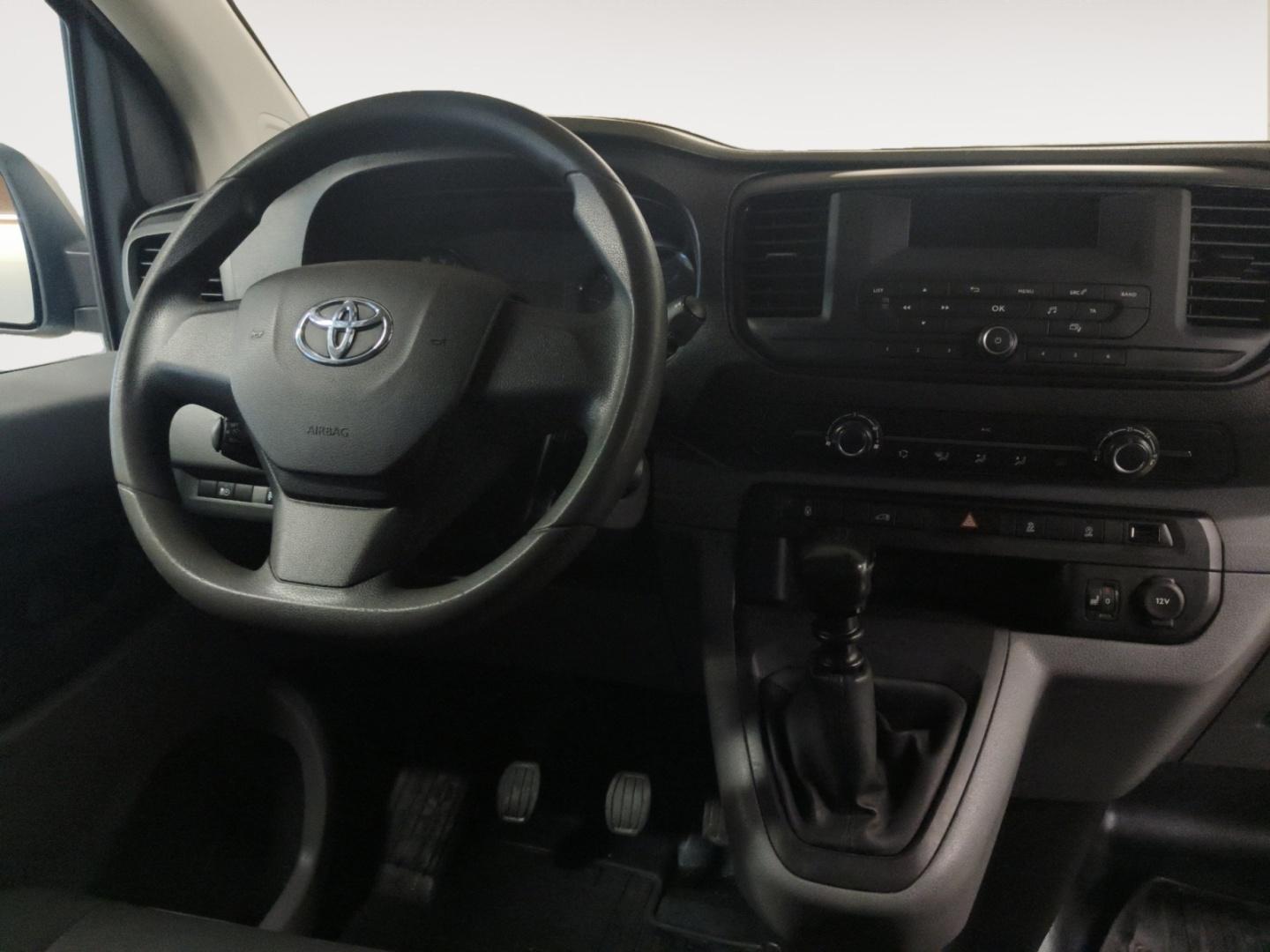 TOYOTA Proace 2019