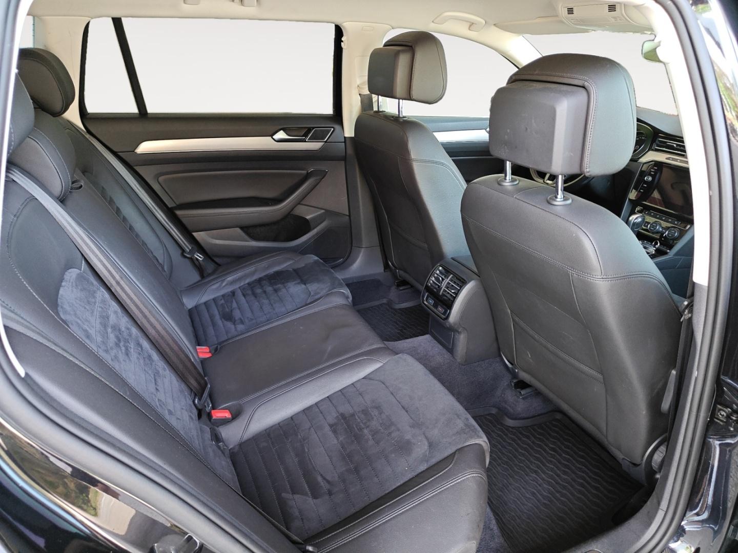 VOLKSWAGEN Passat 2018