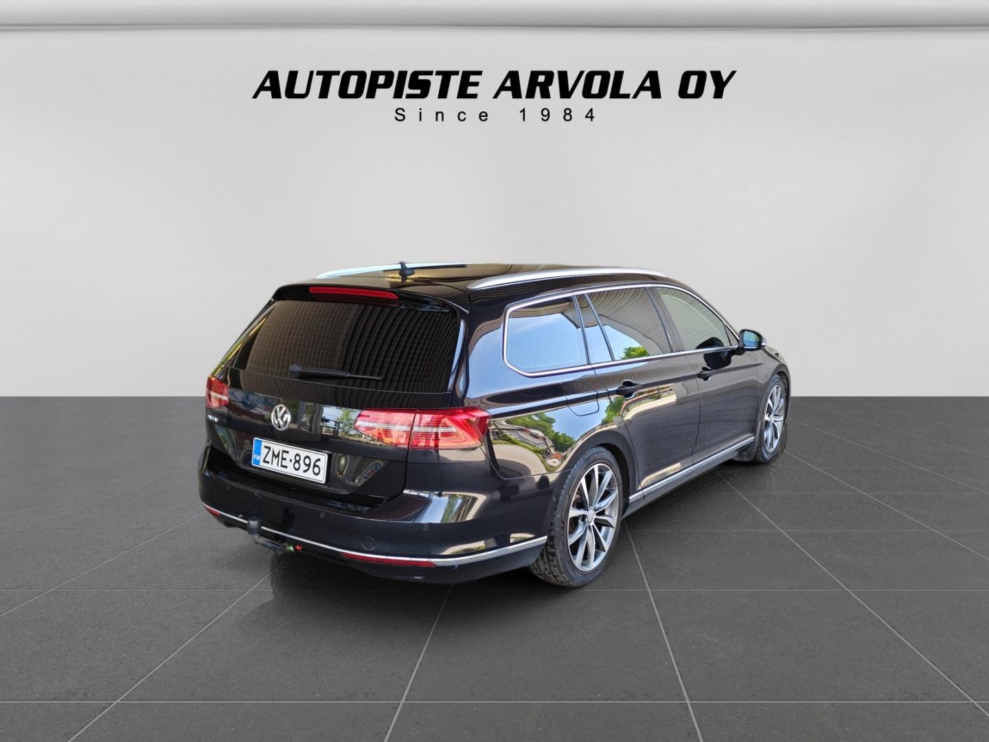 VOLKSWAGEN Passat 2018