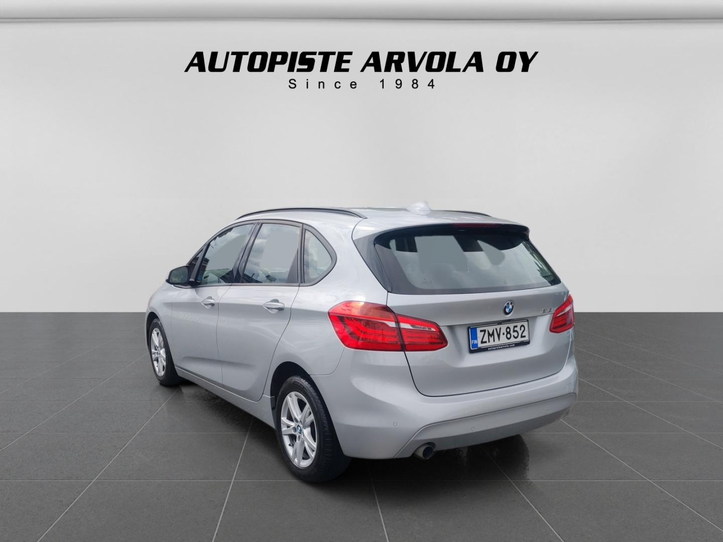 BMW 218 2016