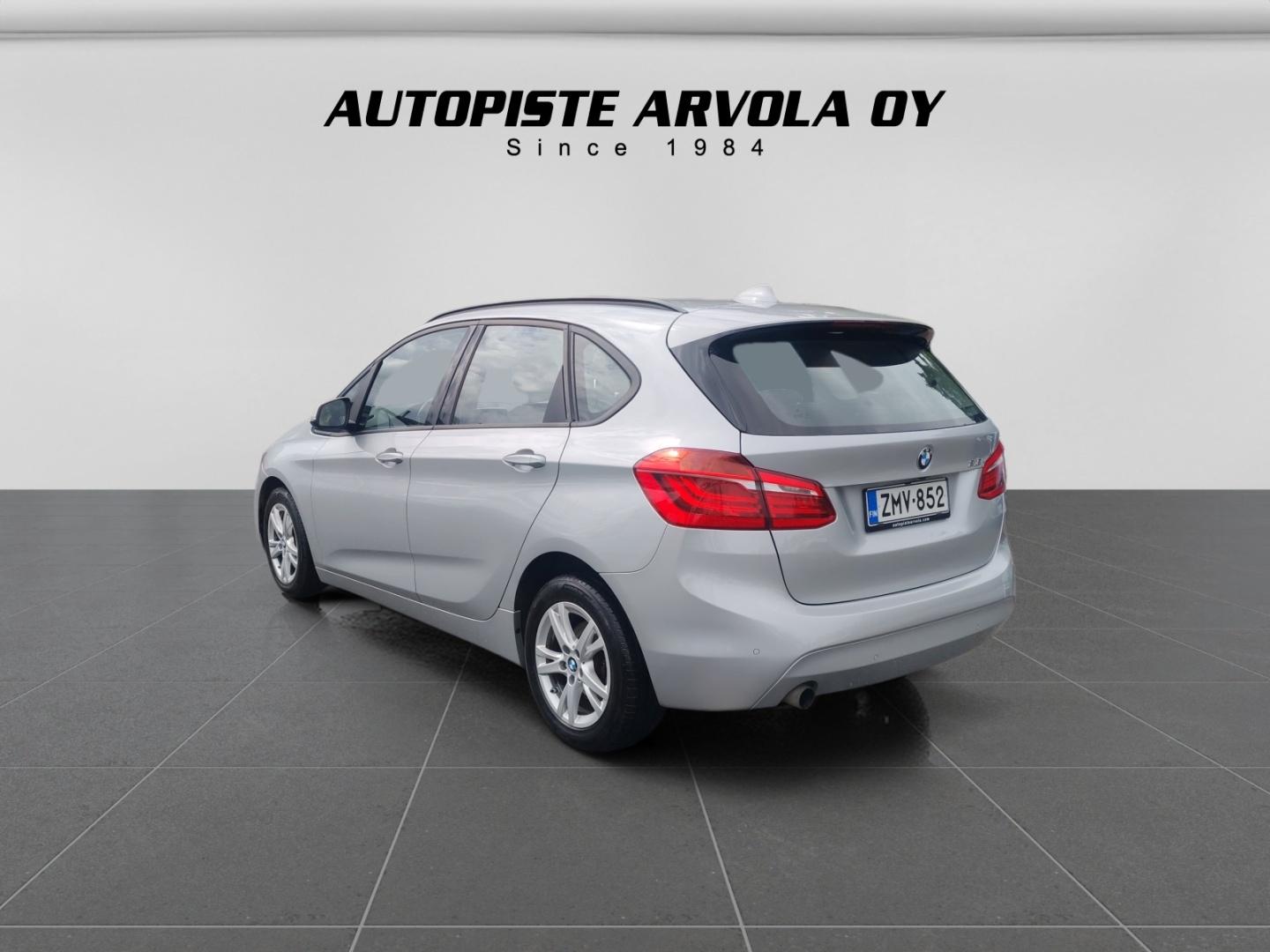 BMW 218 2016