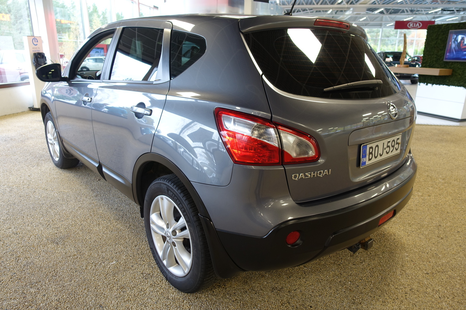NISSAN Qashqai 2010