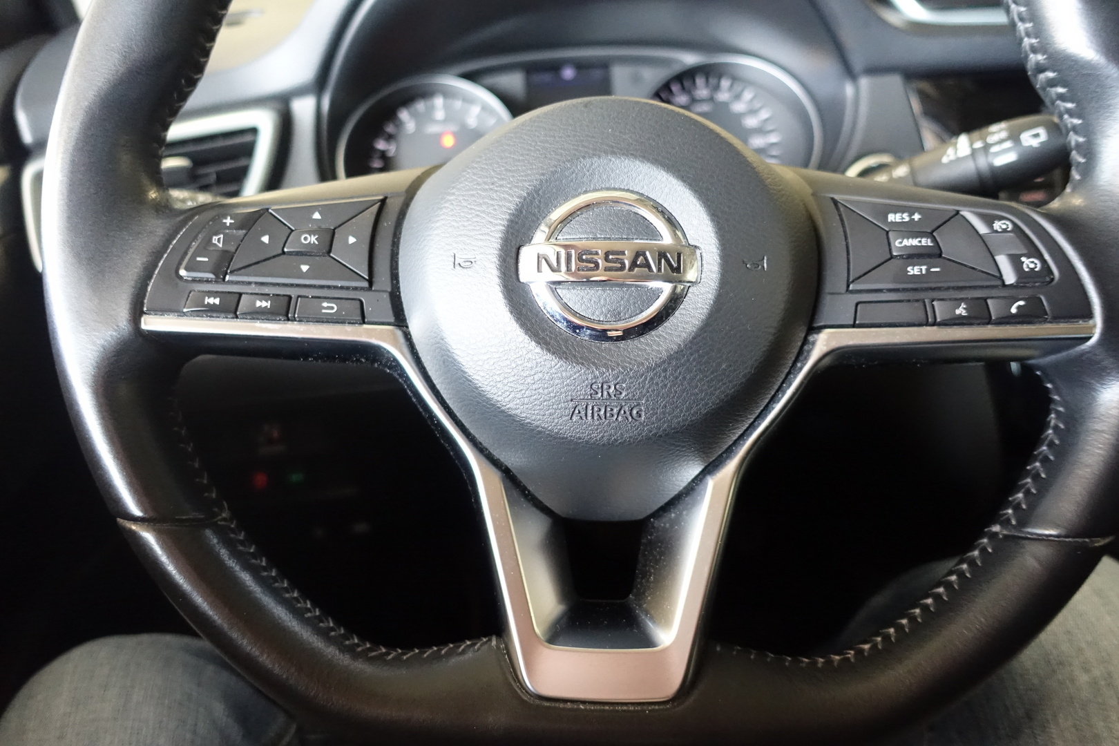 NISSAN Qashqai 2019