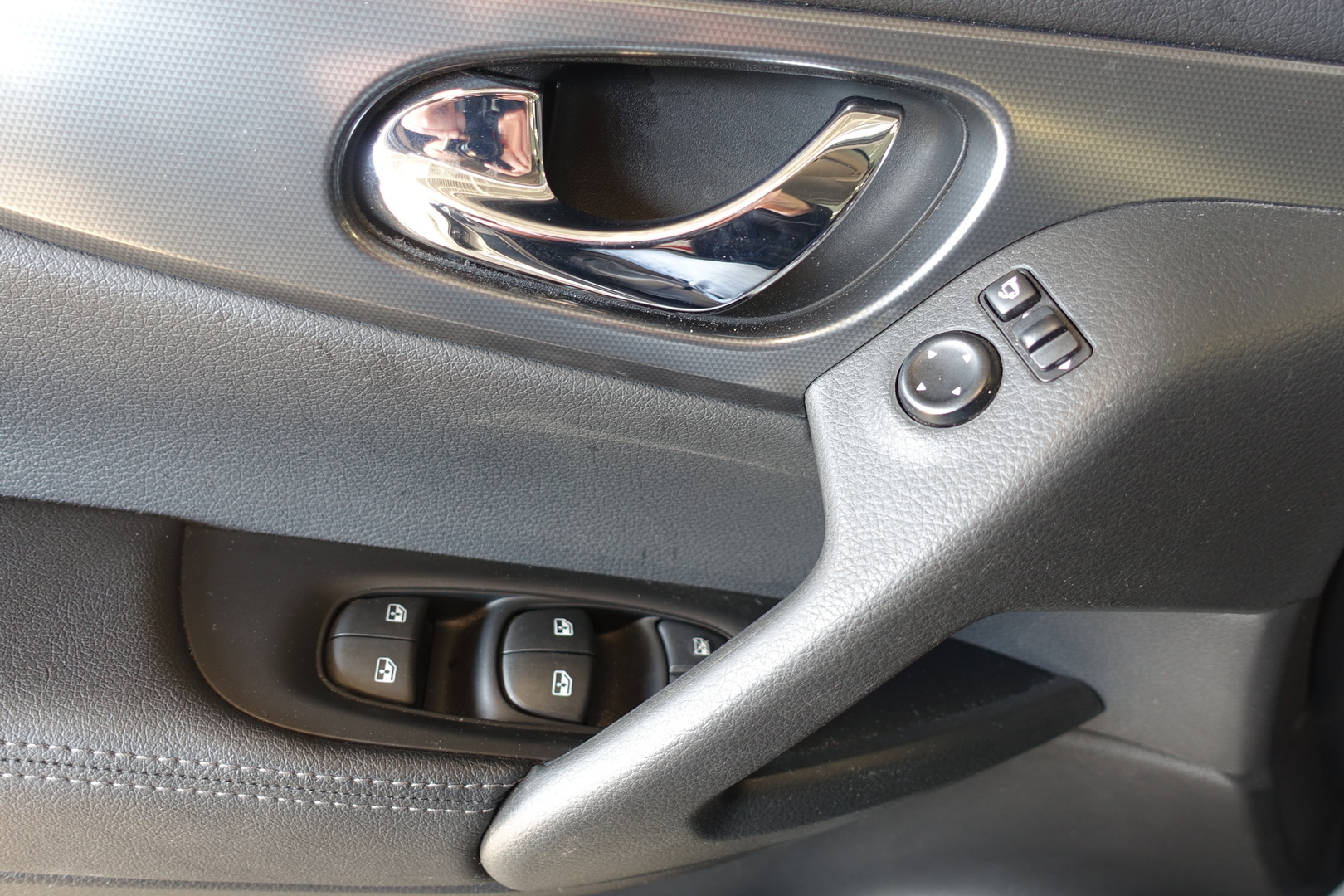 NISSAN Qashqai 2019