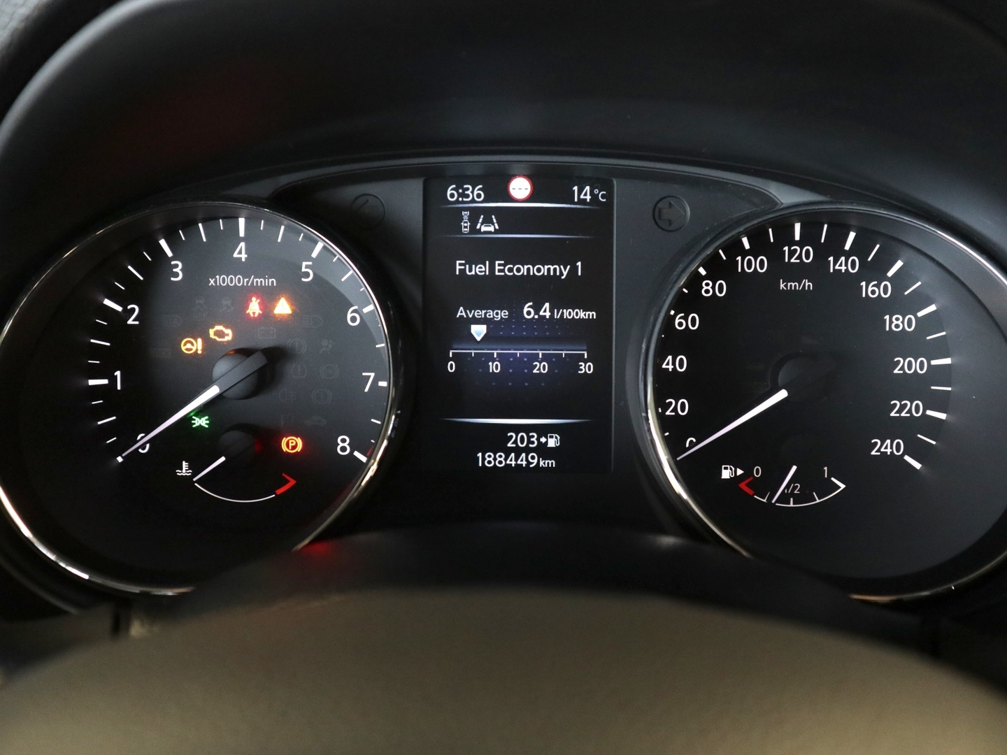 NISSAN Qashqai 2015