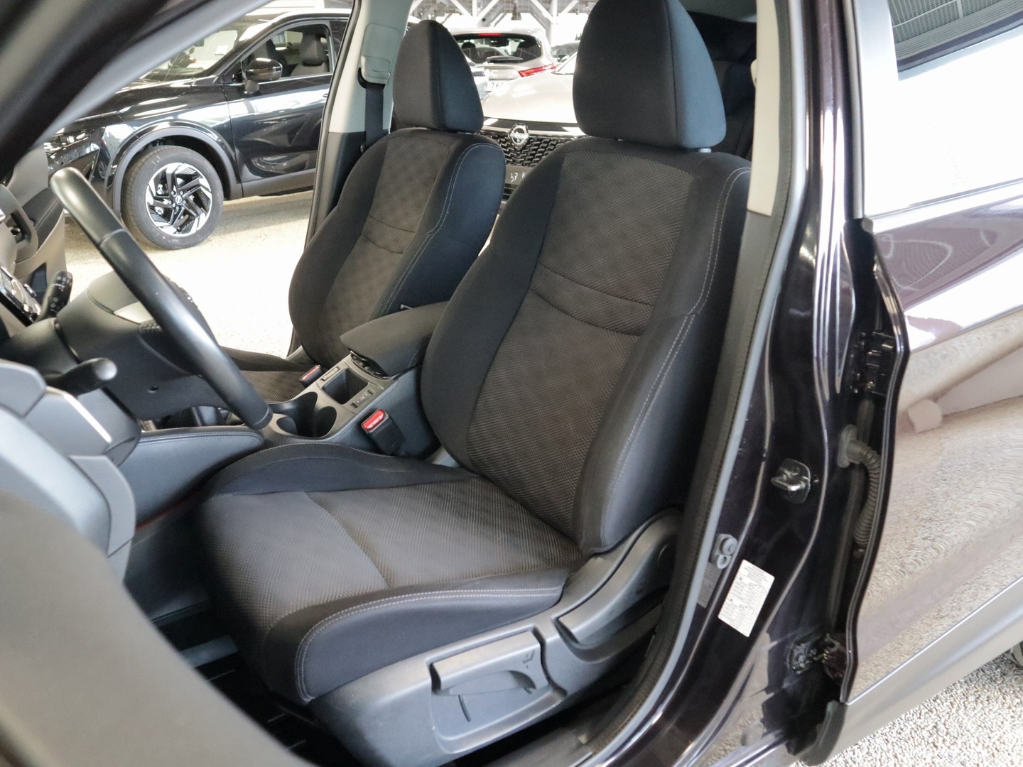 NISSAN Qashqai 2015