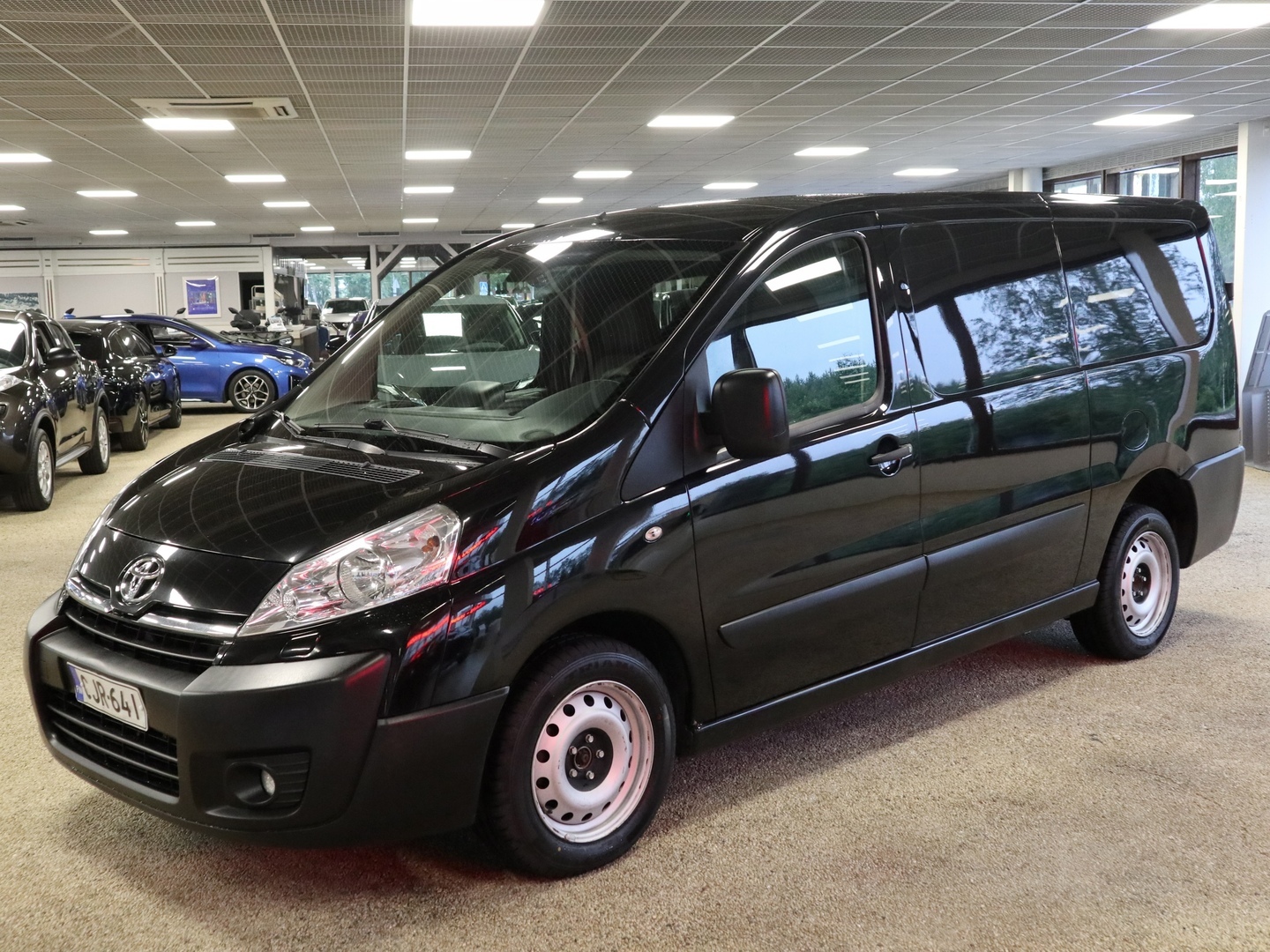 TOYOTA Proace 2016