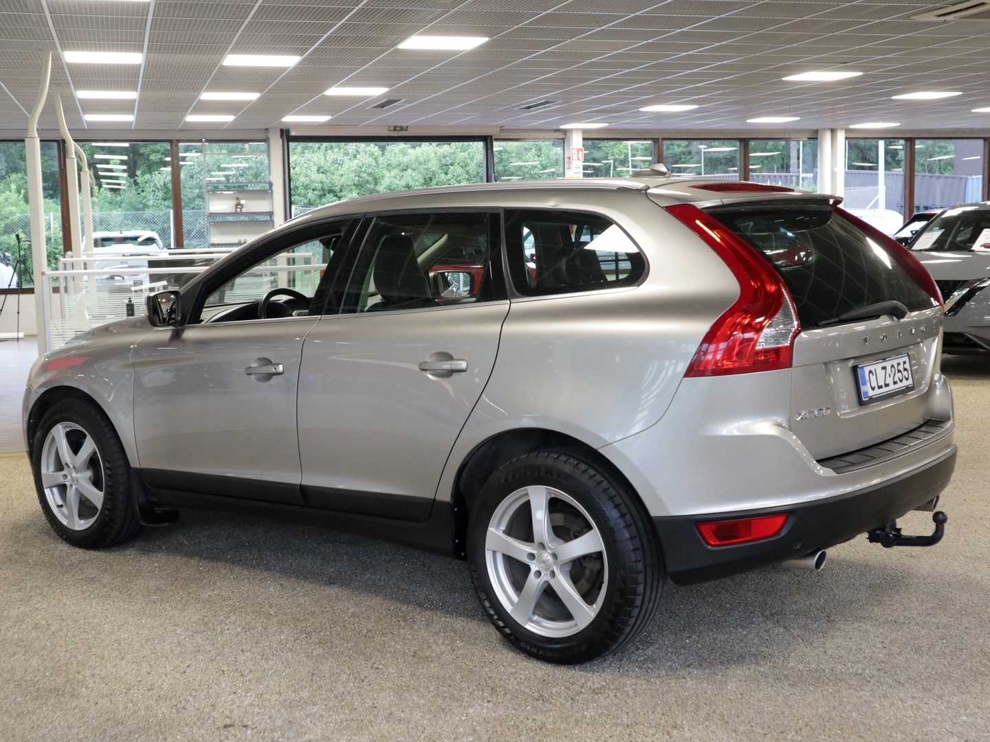VOLVO XC60 2010