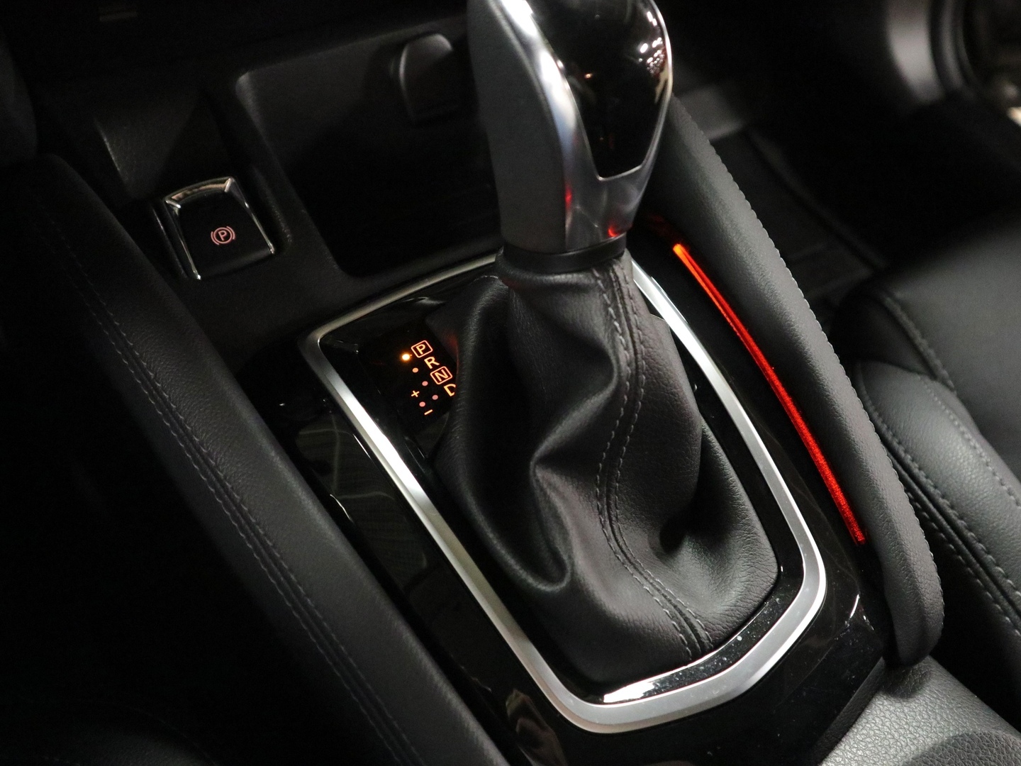 NISSAN Qashqai 2019