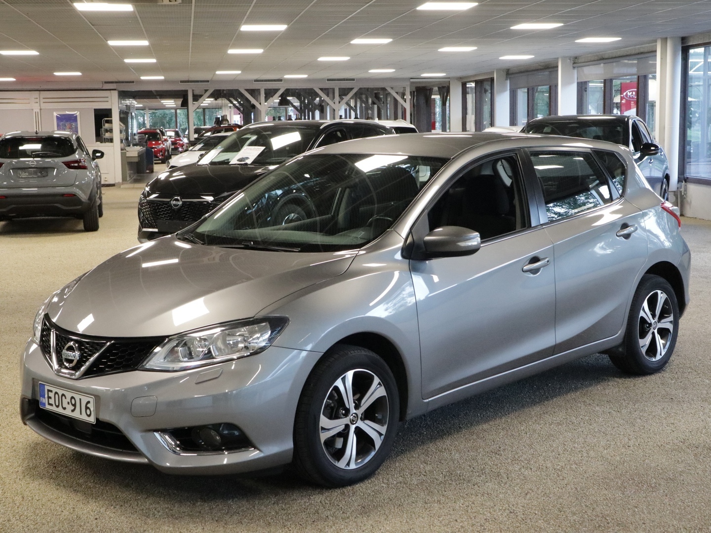 NISSAN Pulsar 2016