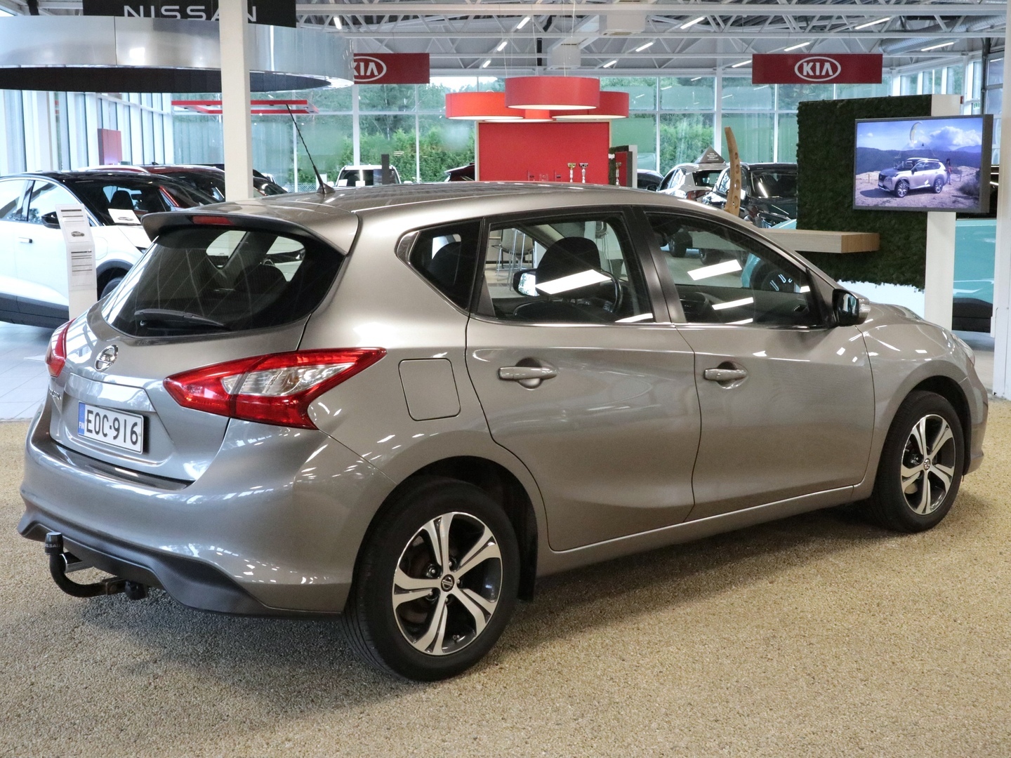 NISSAN Pulsar 2016