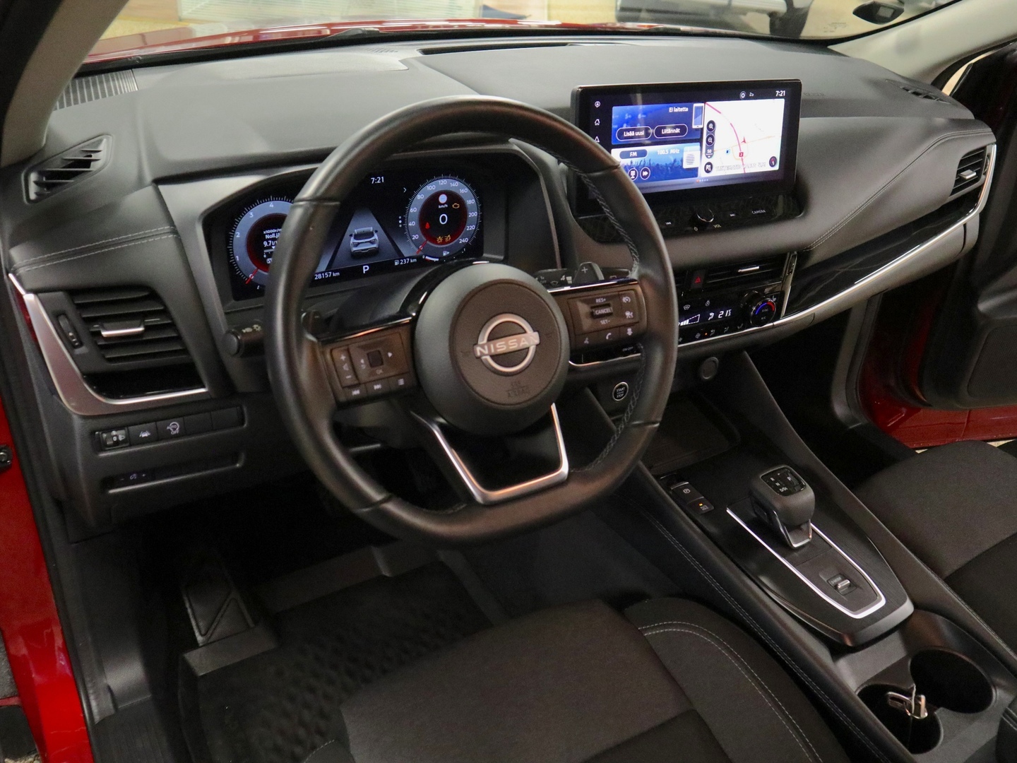 NISSAN Qashqai 2023