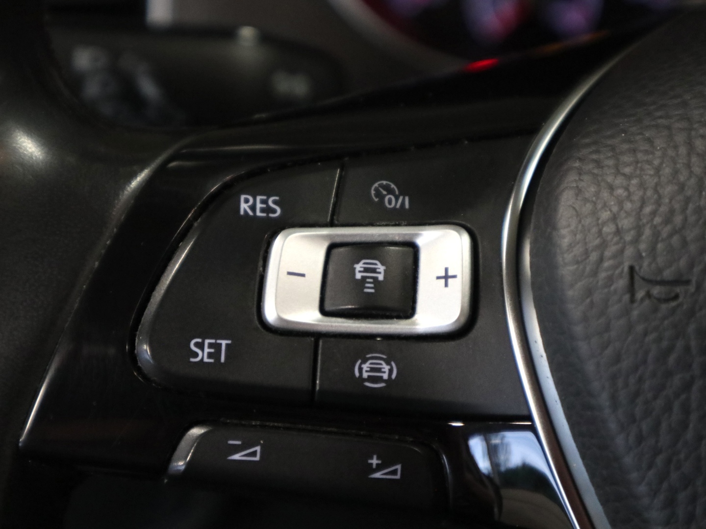 VOLKSWAGEN Golf Sportsvan 2019