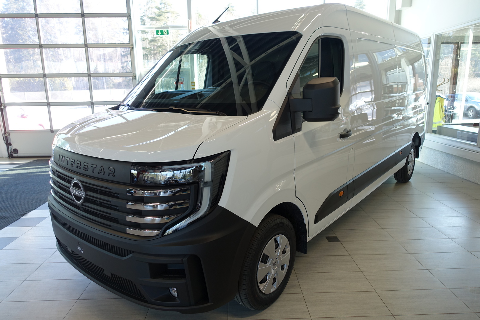NISSAN Interstar 2026