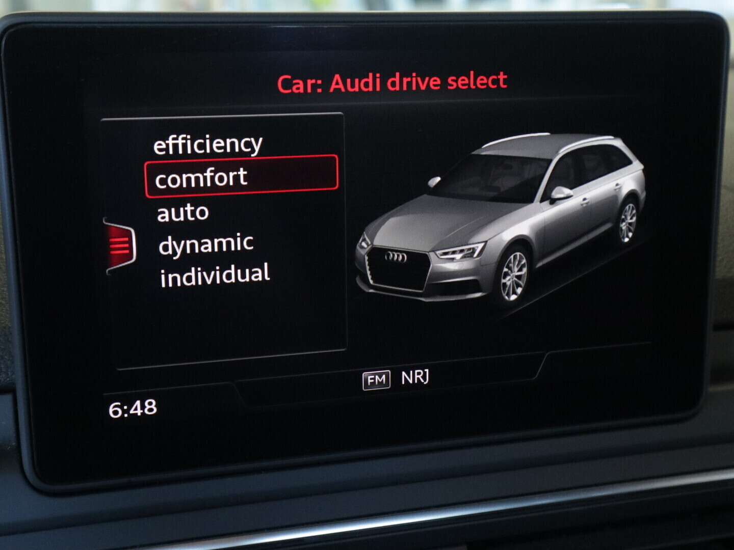 AUDI A4 2016