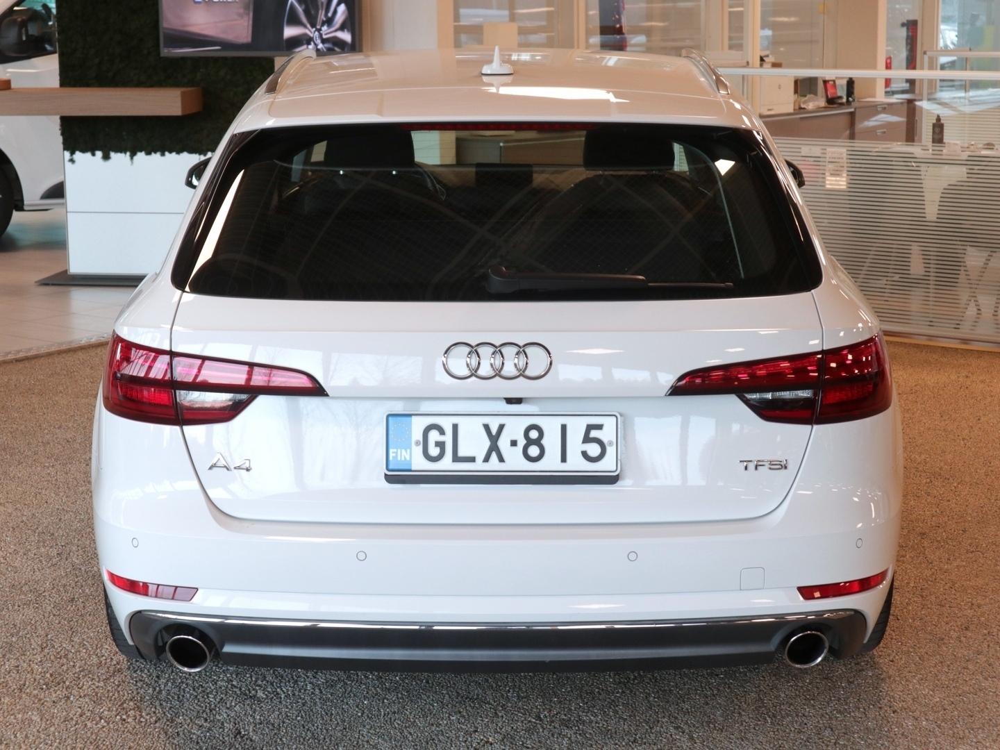 AUDI A4 2016
