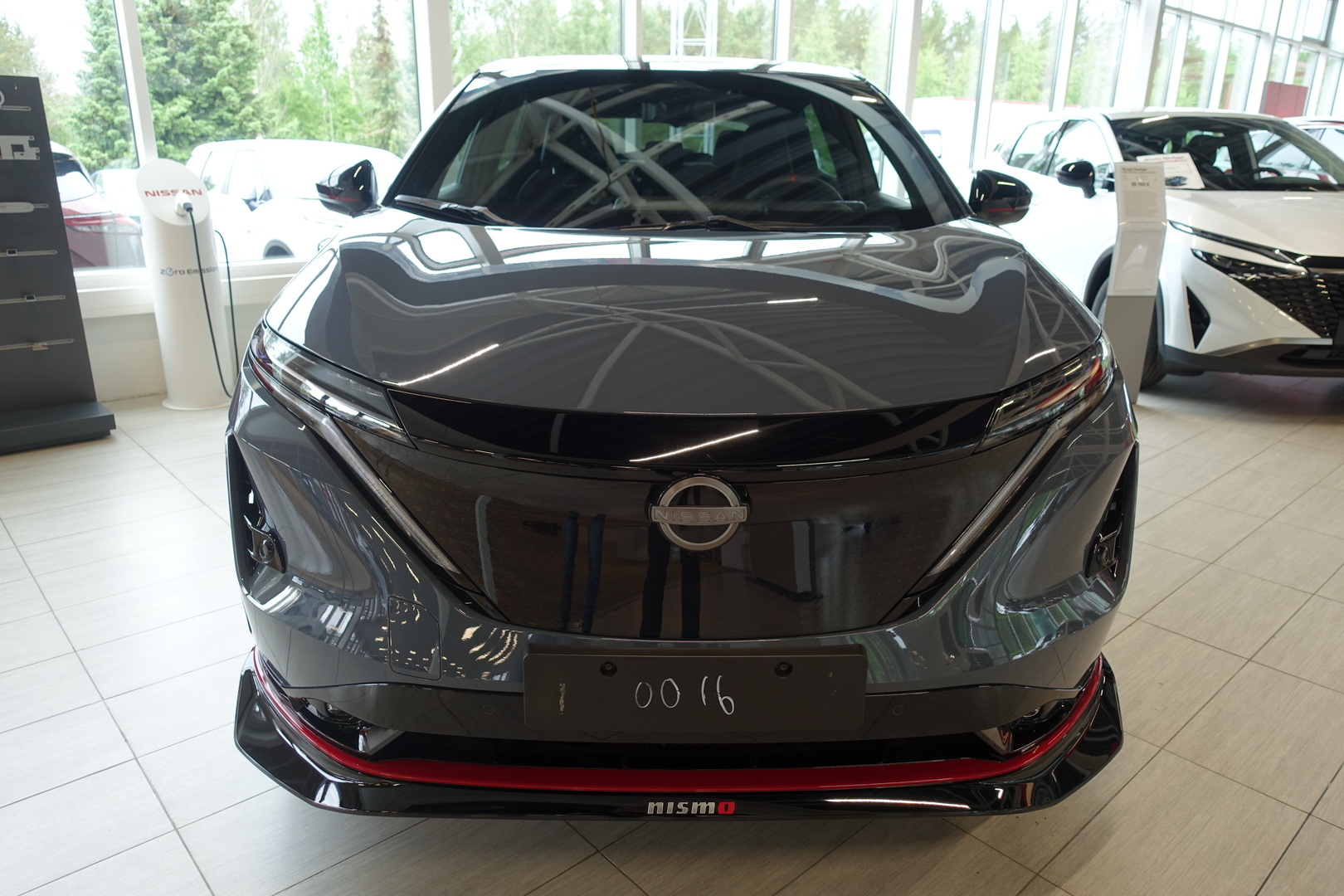NISSAN Ariya 2026