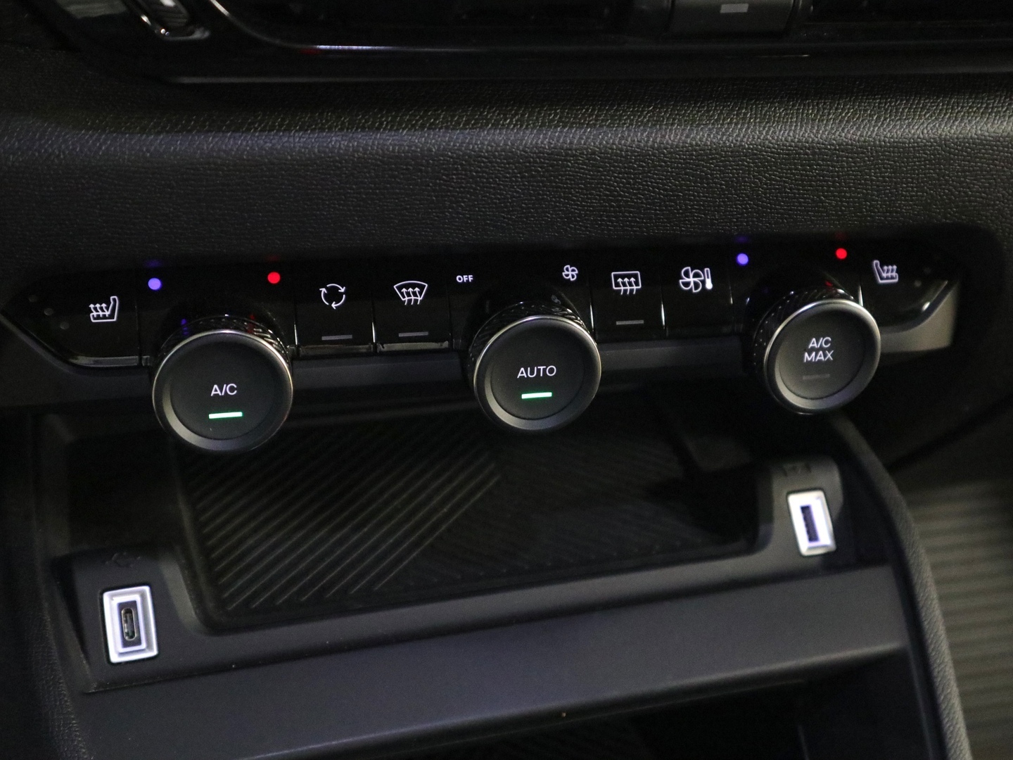 CITROEN C4 2023