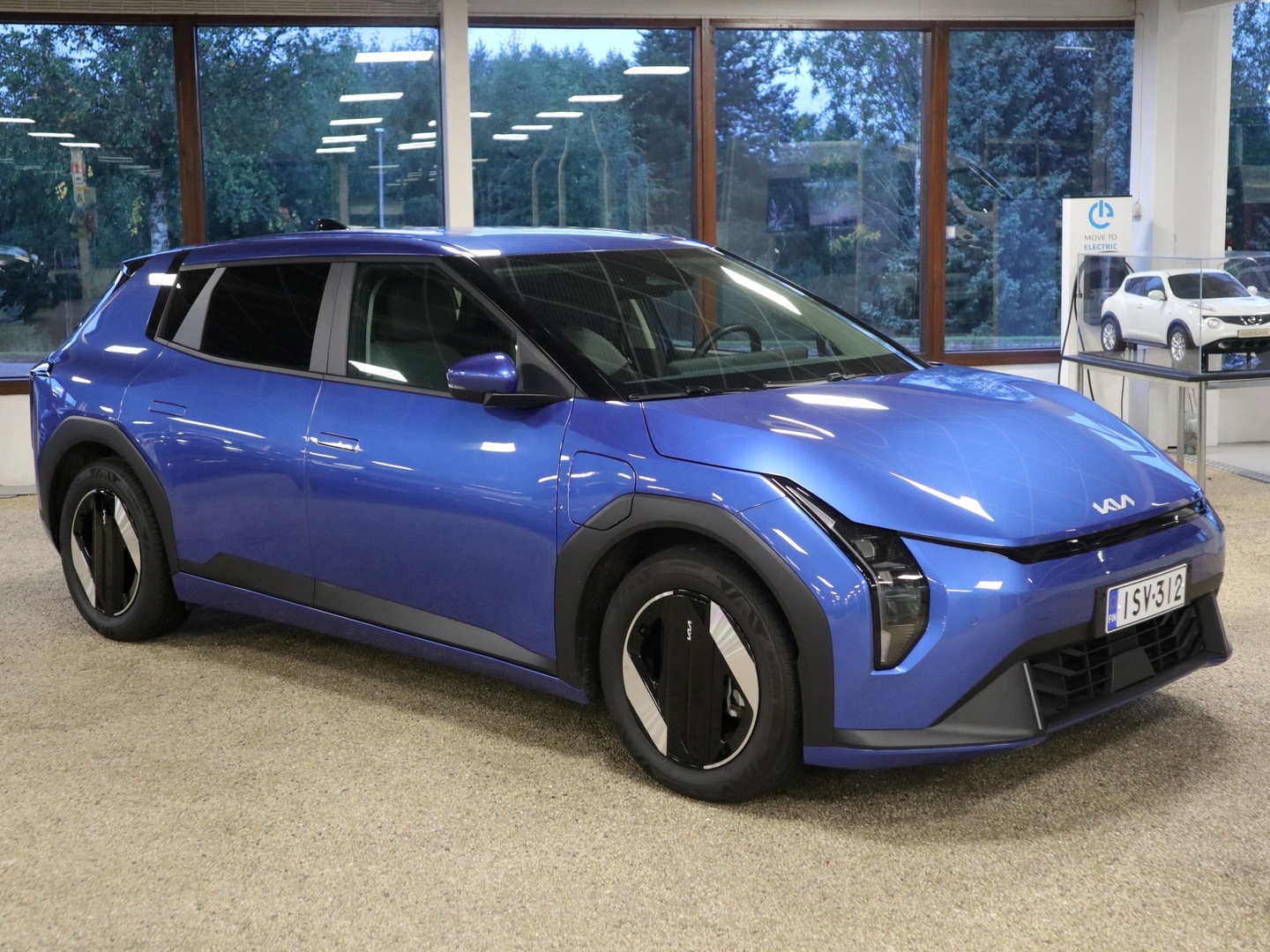 KIA EV4 2025