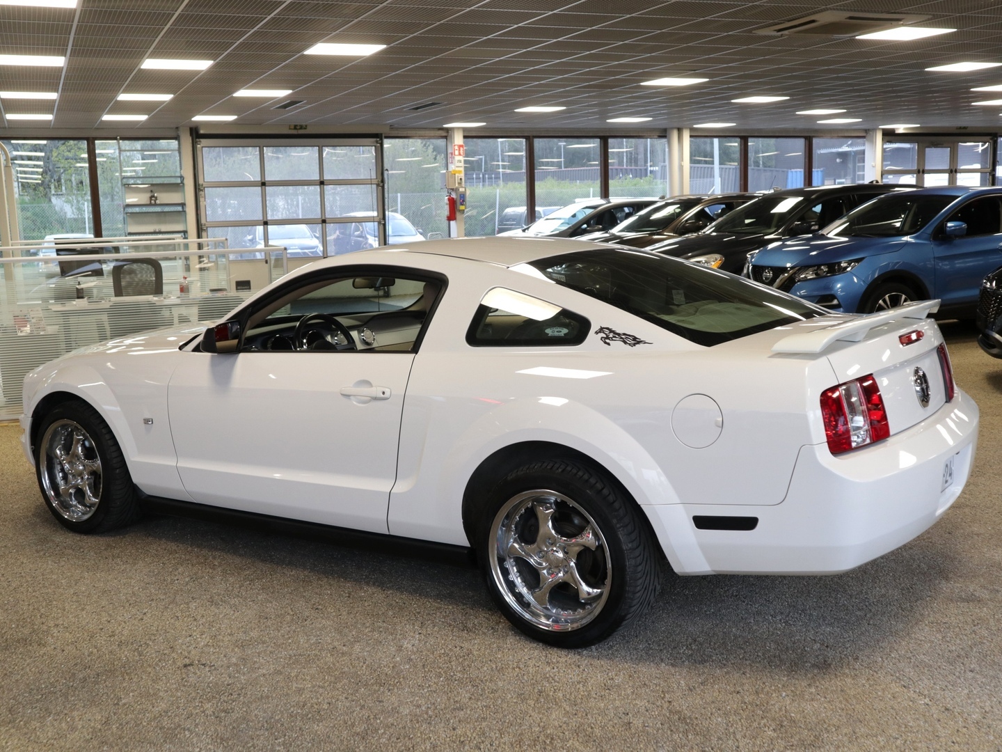FORD Mustang 2005