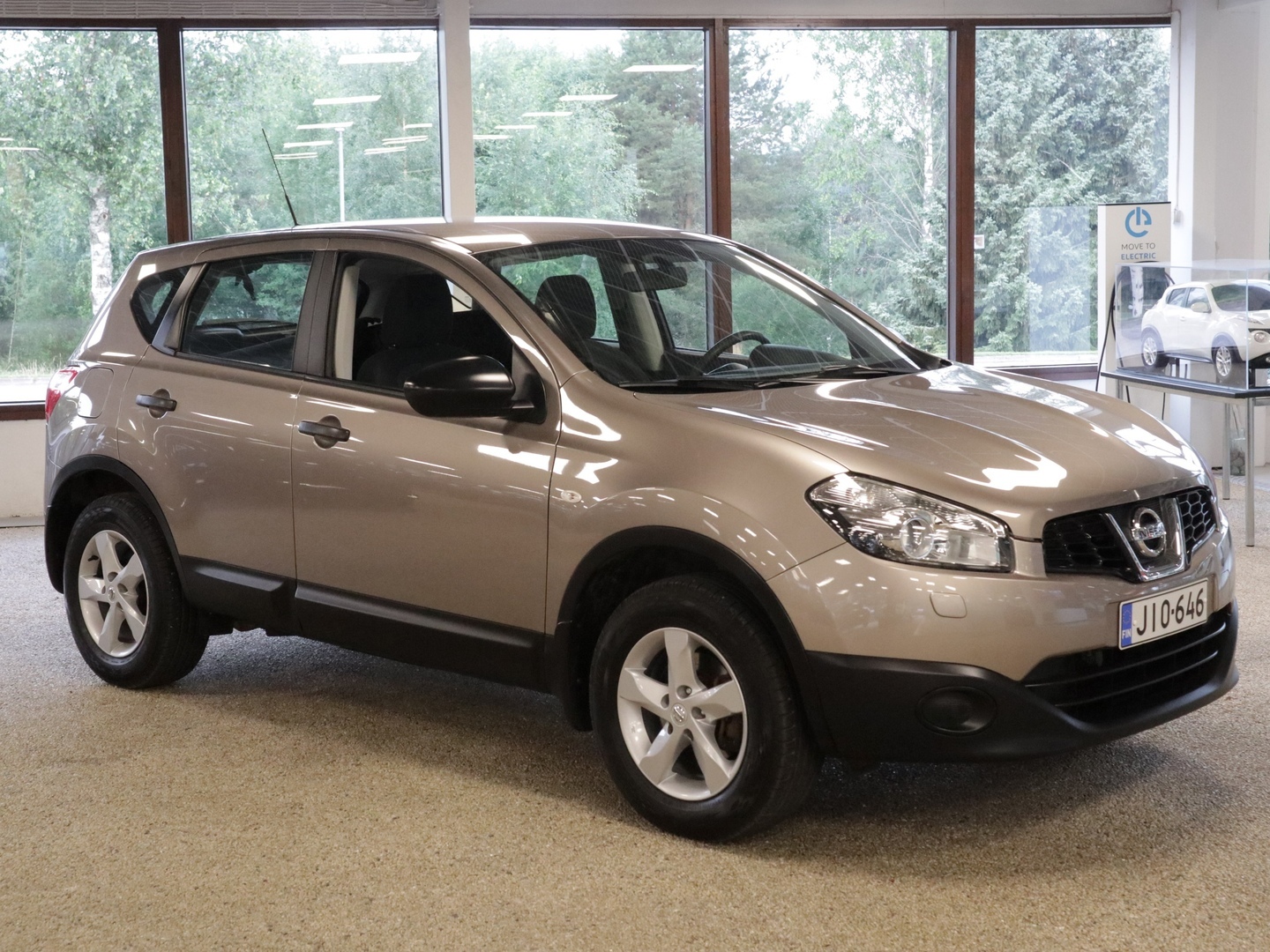 NISSAN Qashqai 2011