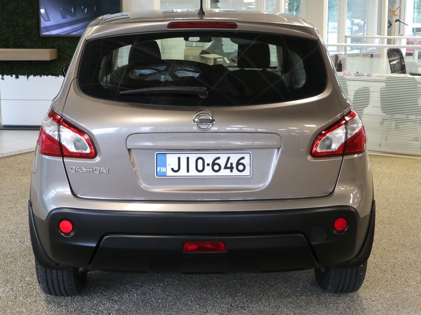 NISSAN Qashqai 2011