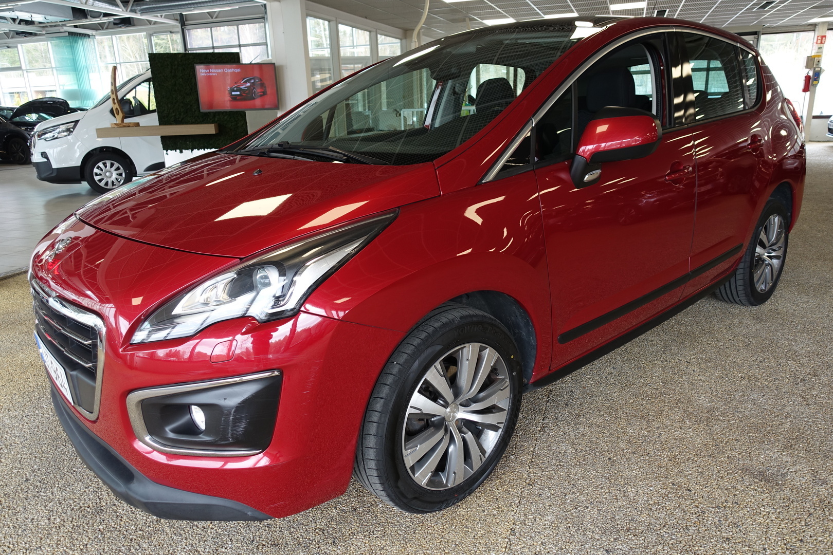 PEUGEOT 3008 2015
