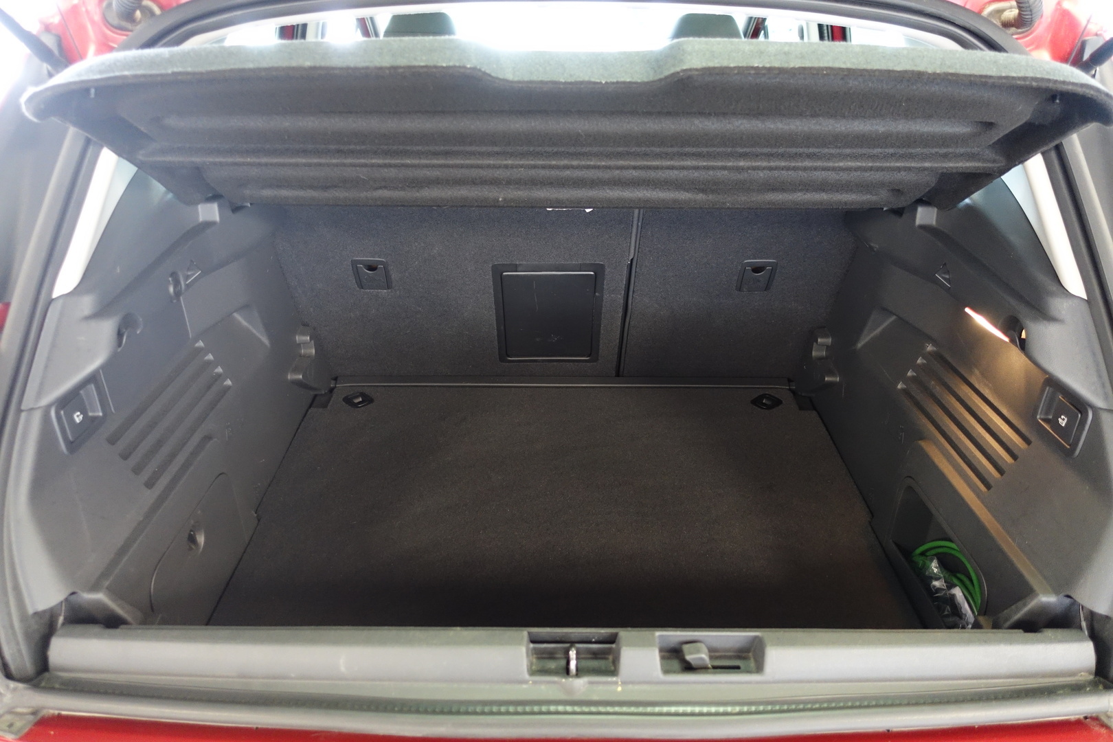 PEUGEOT 3008 2015