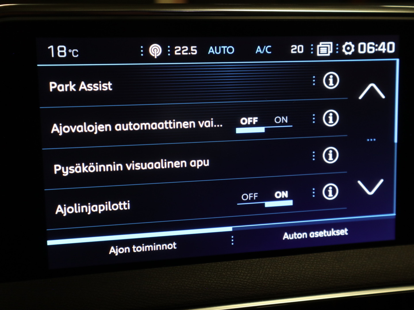 PEUGEOT 5008 2018