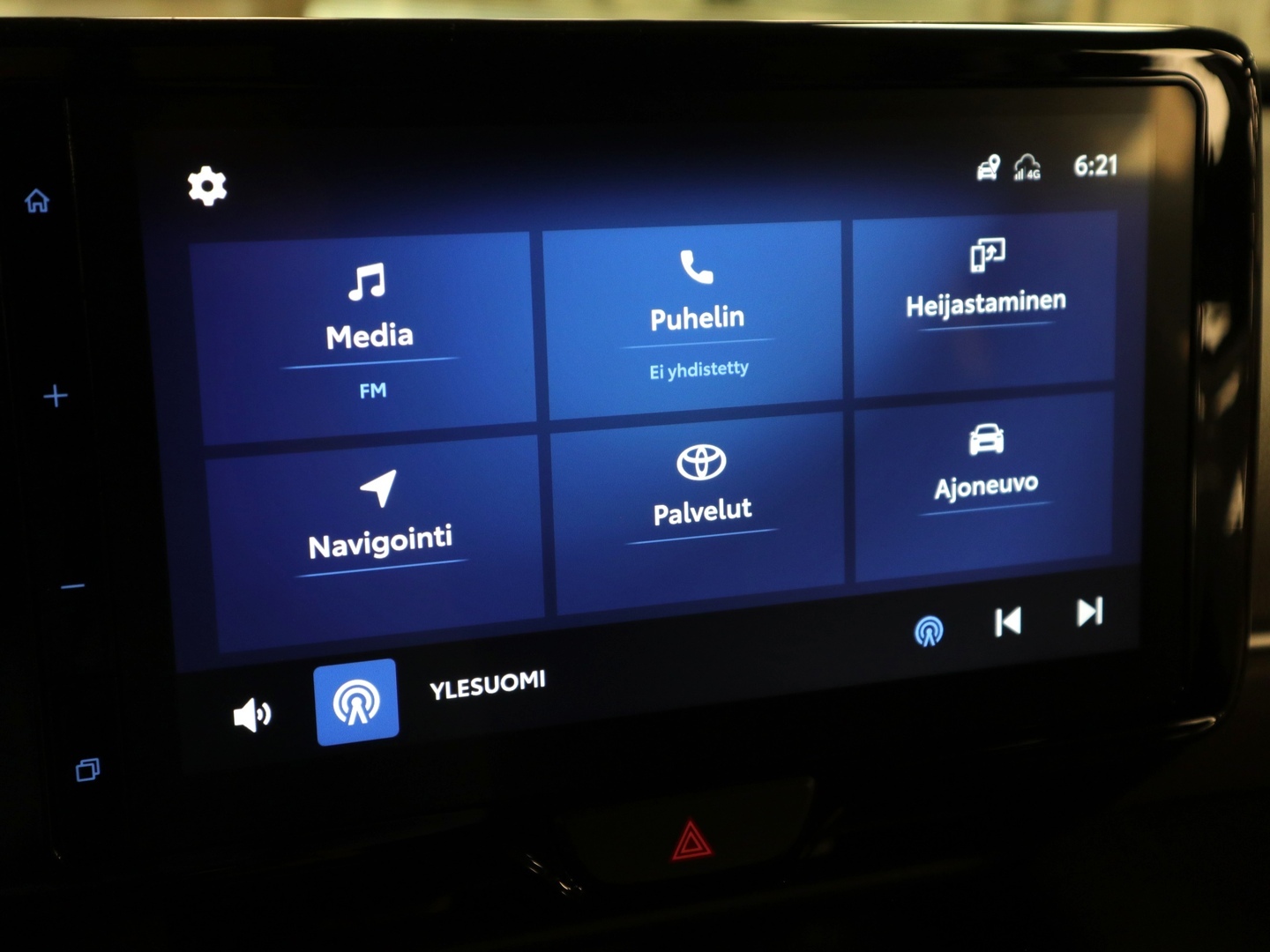 TOYOTA Yaris Cross 2023