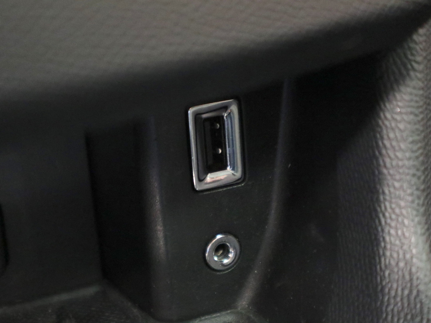 PEUGEOT 308 2016