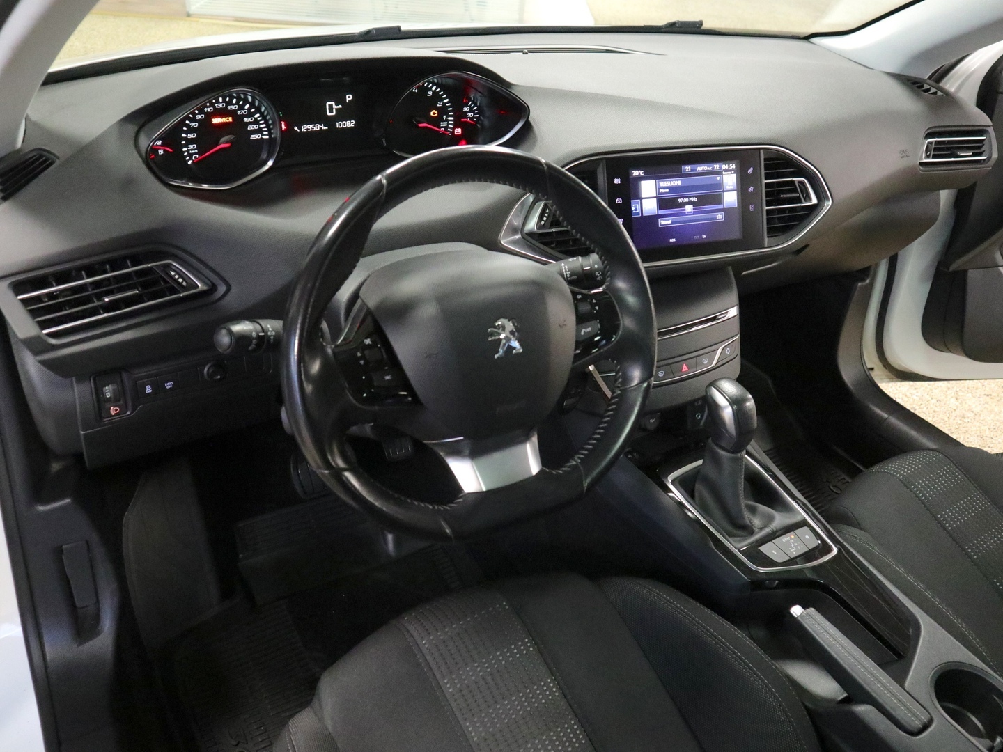 PEUGEOT 308 2016