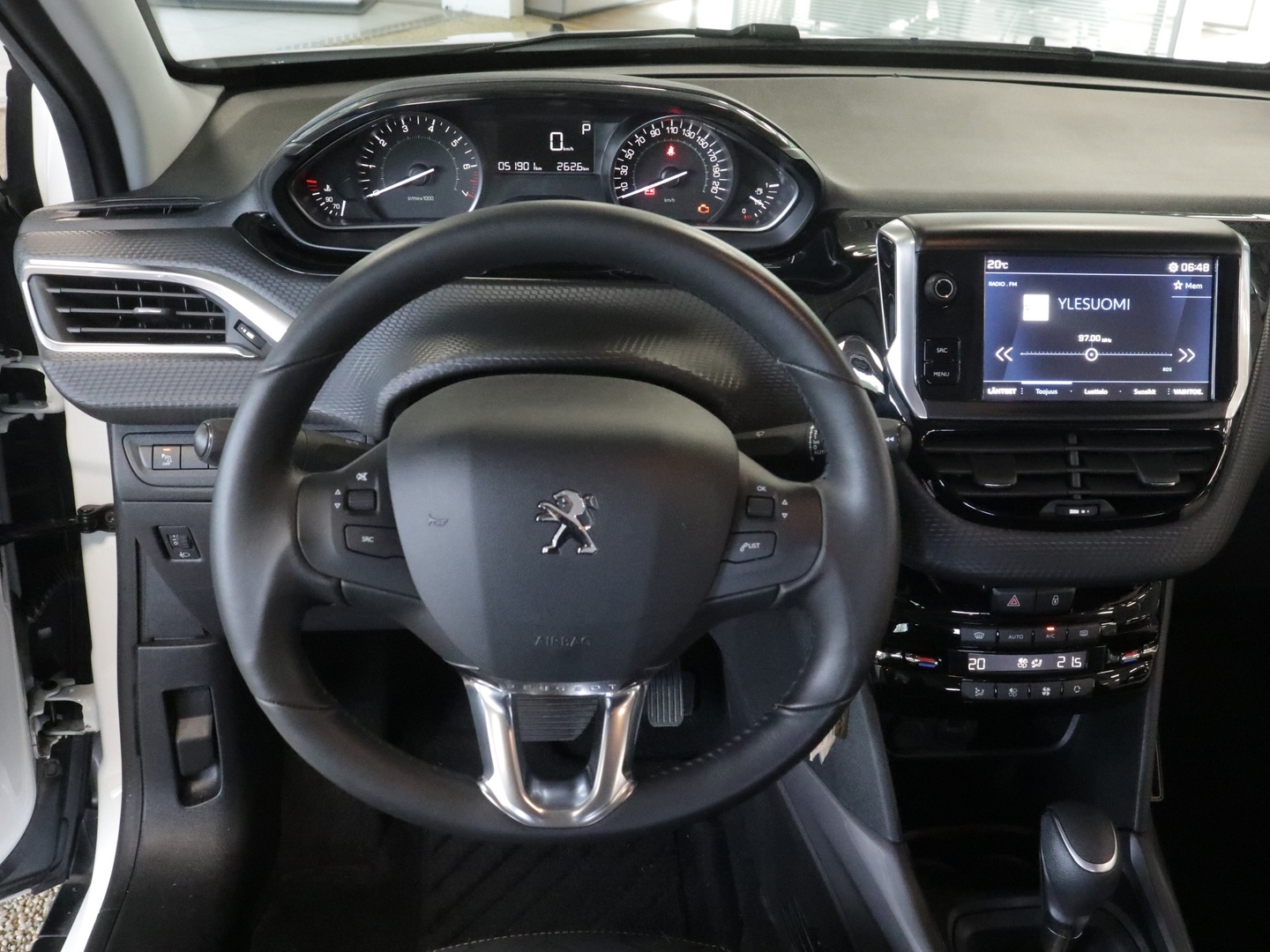 PEUGEOT 2008 2019
