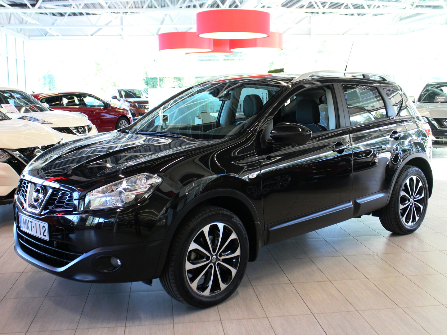 NISSAN Qashqai 2012