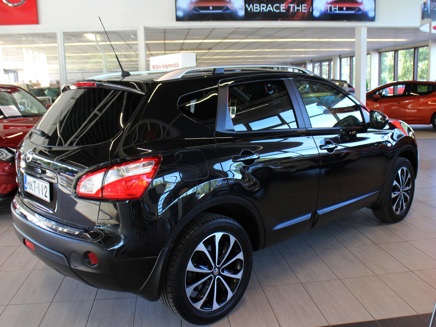 NISSAN Qashqai 2012