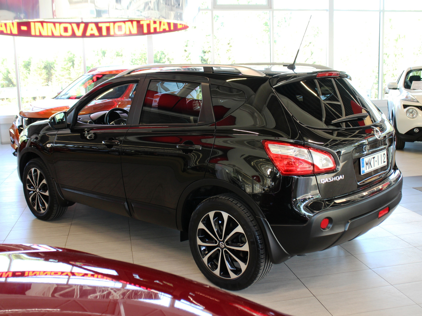 NISSAN Qashqai 2012