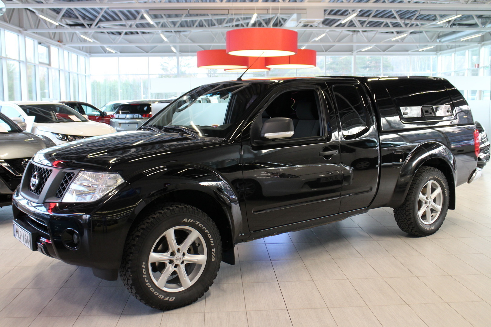 NISSAN Navara 2013