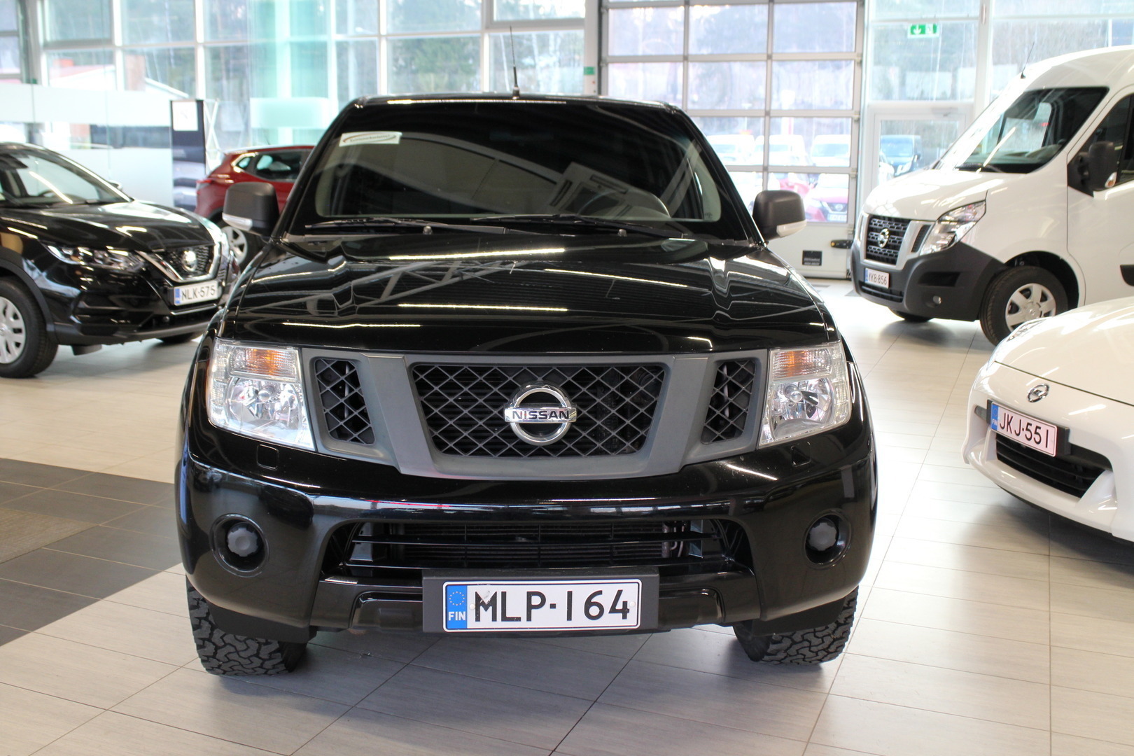 NISSAN Navara 2013