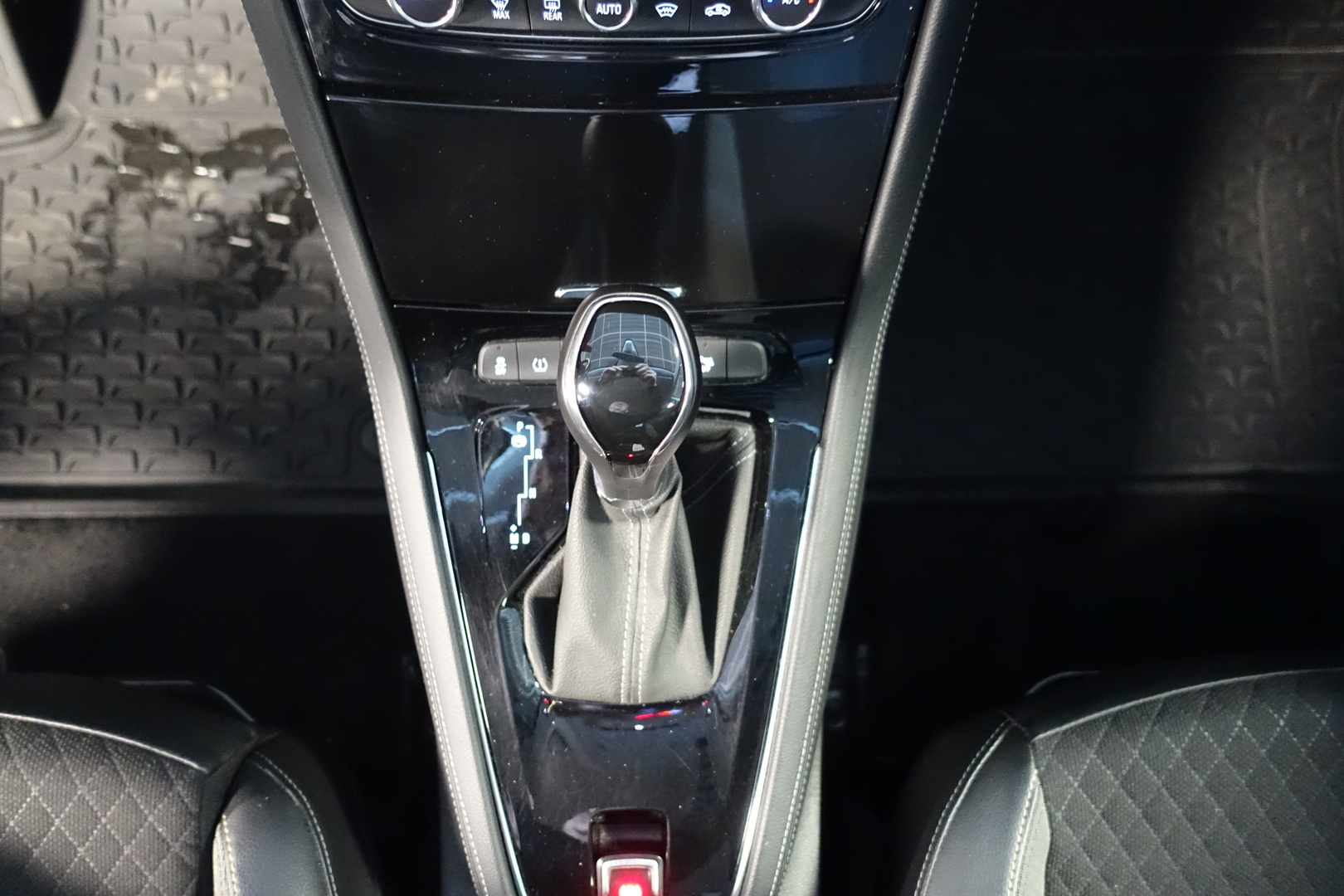 OPEL Grandland X 2018