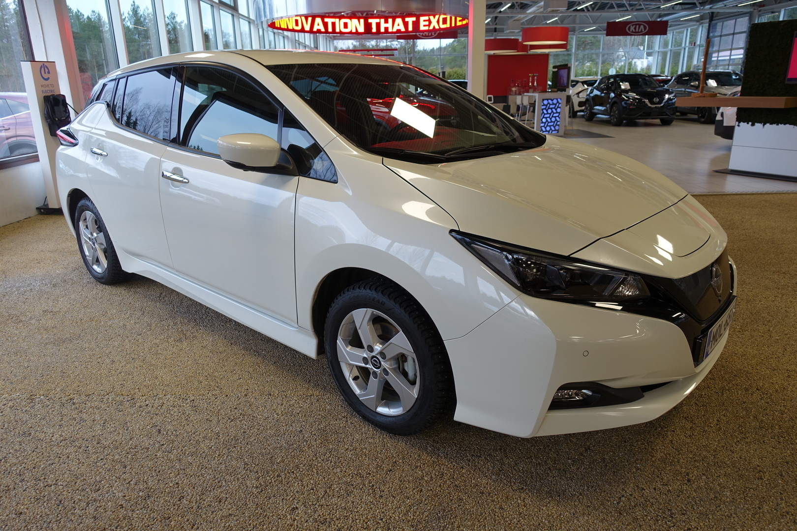 NISSAN Leaf 2022