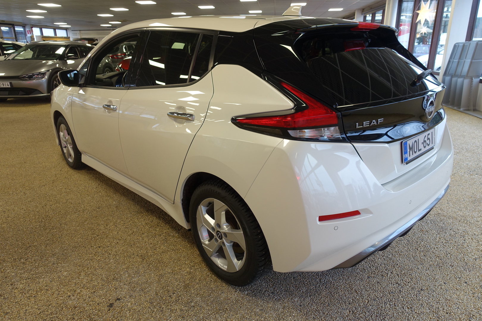 NISSAN Leaf 2022