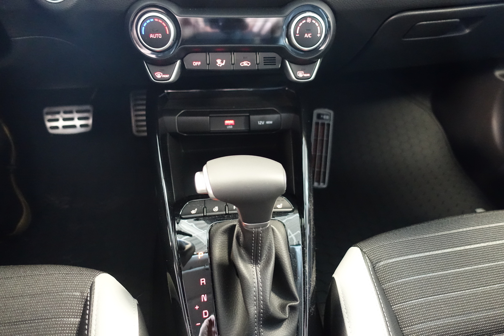 KIA Stonic 2025