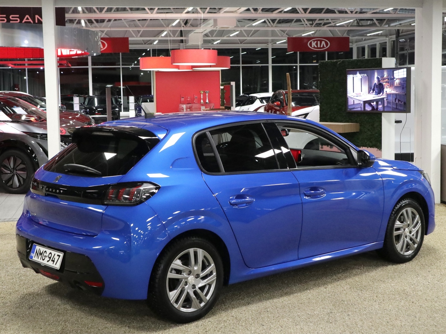 PEUGEOT 208 2021