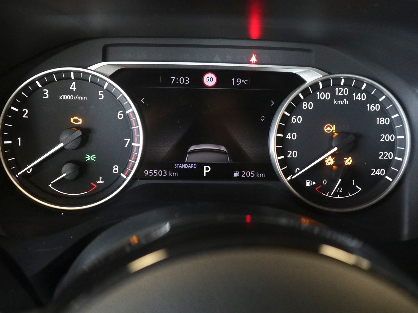 NISSAN Qashqai 2022
