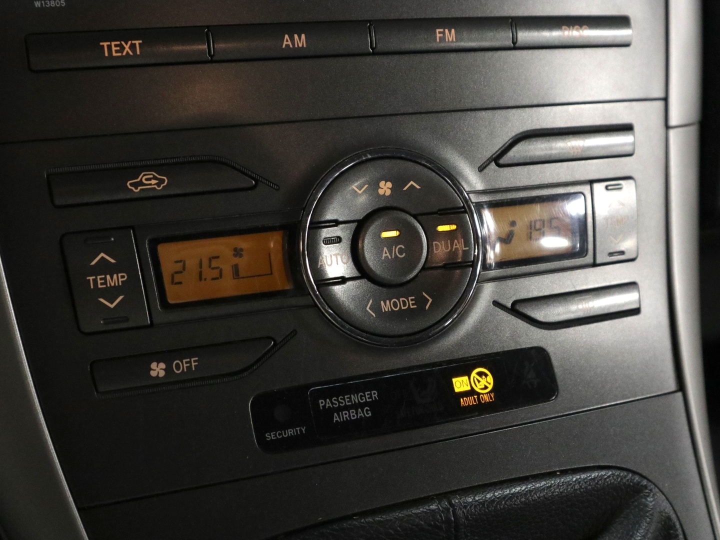 TOYOTA Auris 2007