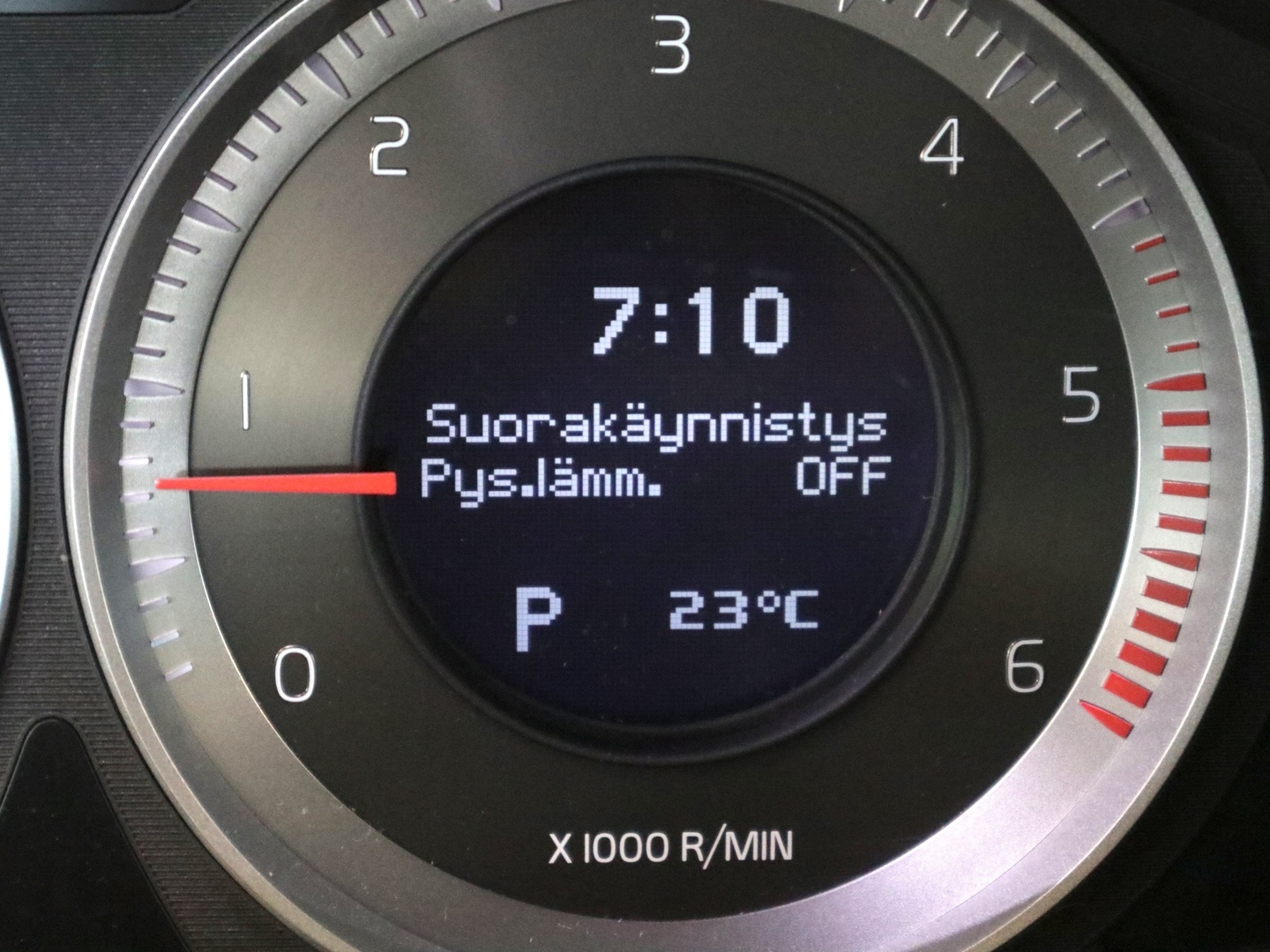 VOLVO XC60 2011