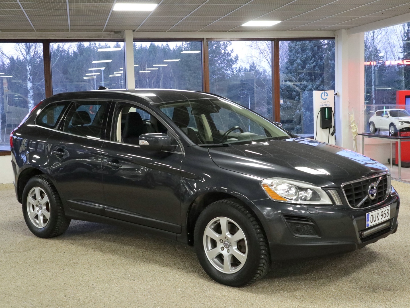 VOLVO XC60 2011
