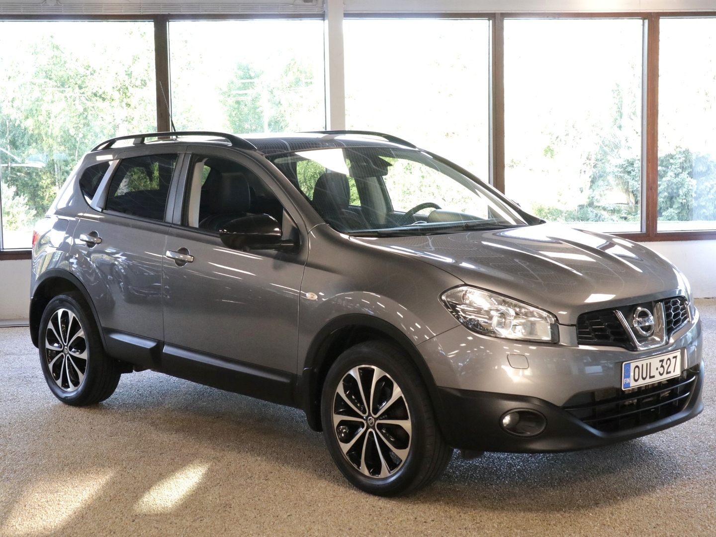 NISSAN Qashqai 2013