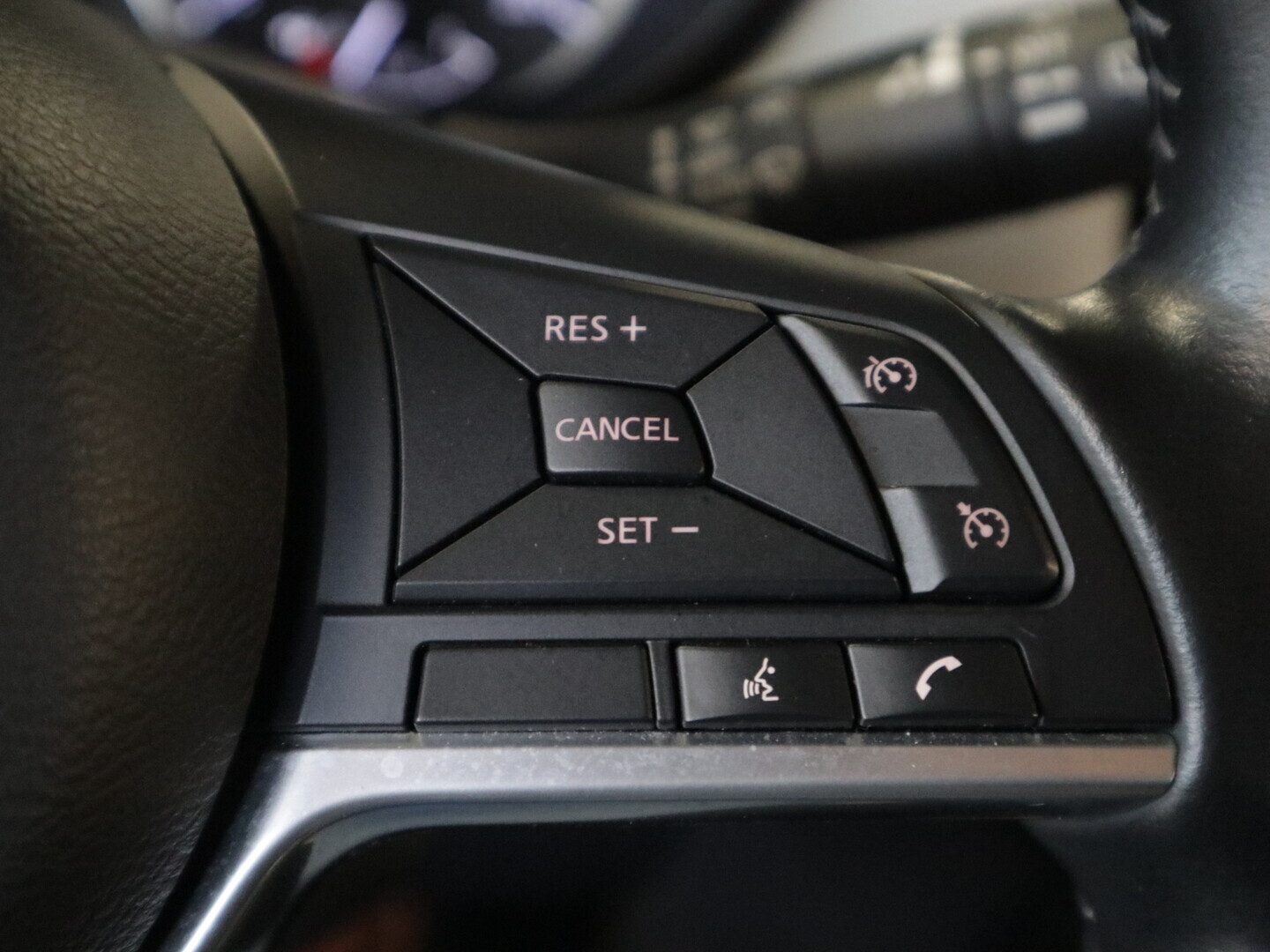 NISSAN Micra 2019