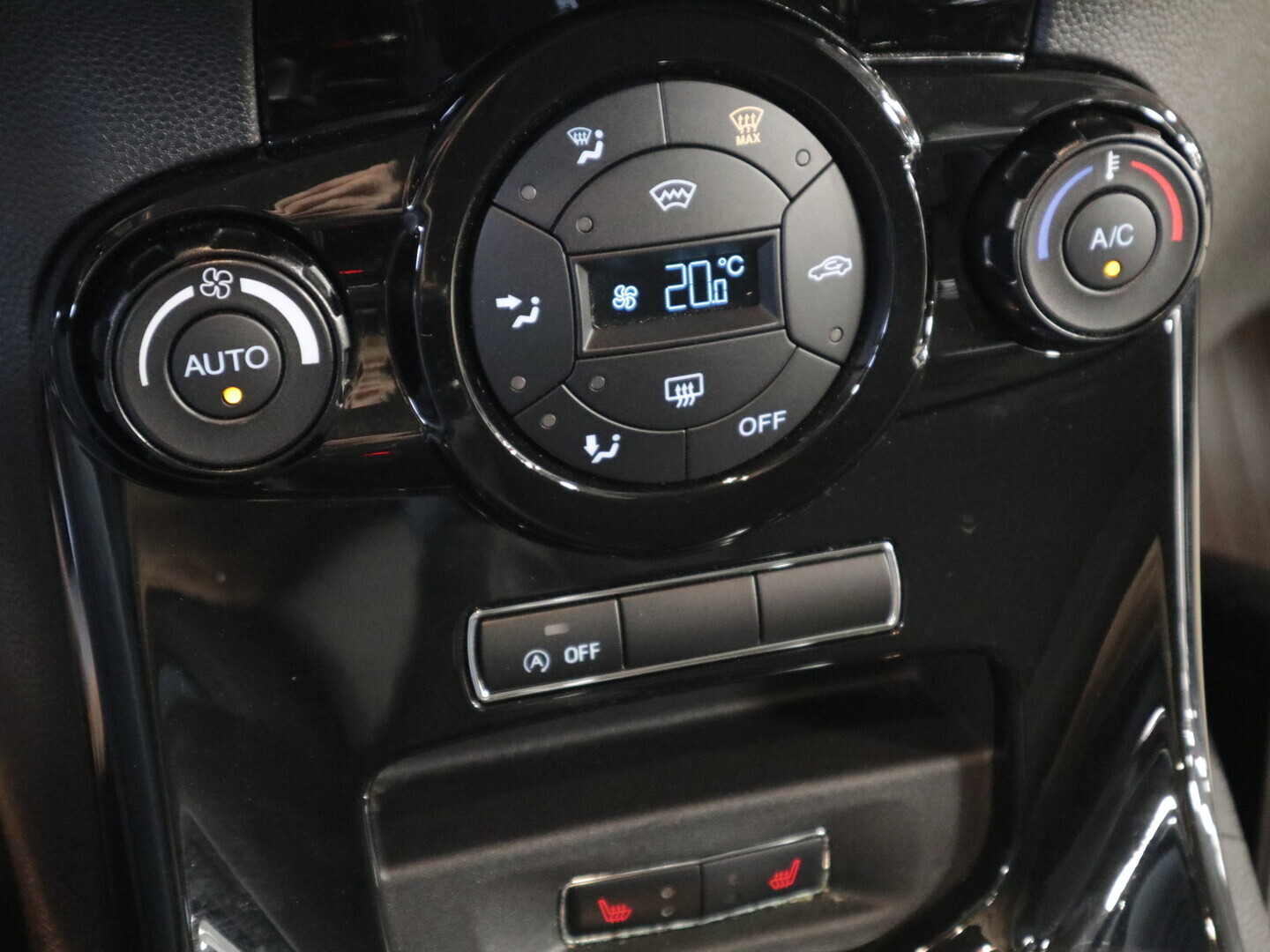 FORD Fiesta 2016